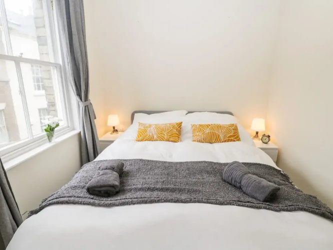 24 Baxtergate