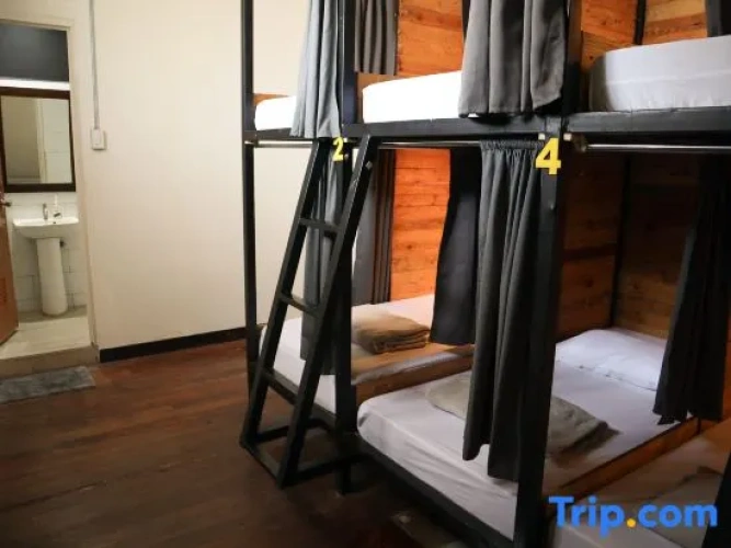 Bed in Dorm (female dorm)