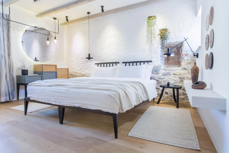 Boutique stone house Franco