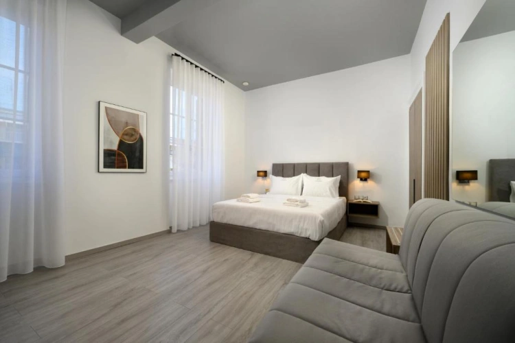 Deluxe Family room