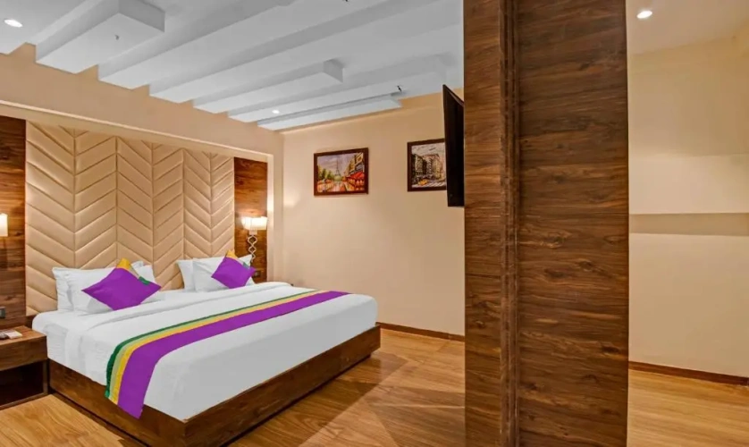 Premium room