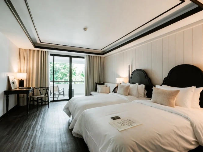 Superior Twin room