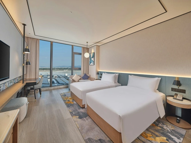 Standard Twin room with view