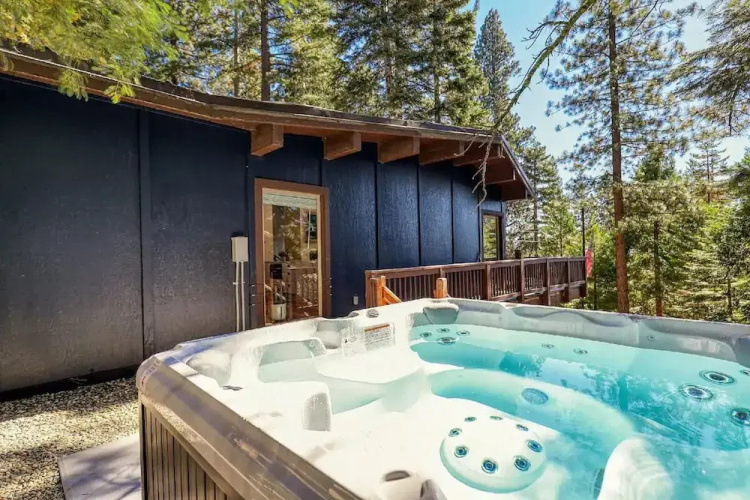 Bear Lodge