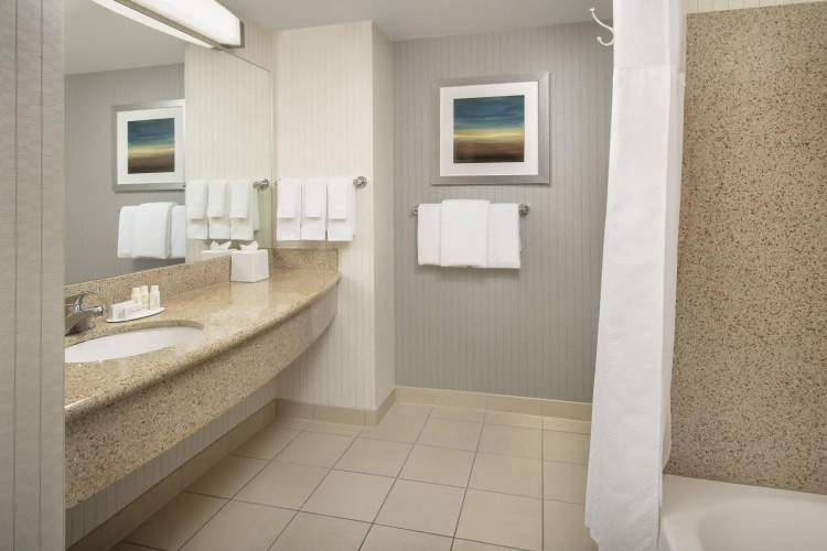 Courtyard by Marriott Tacoma Downtown