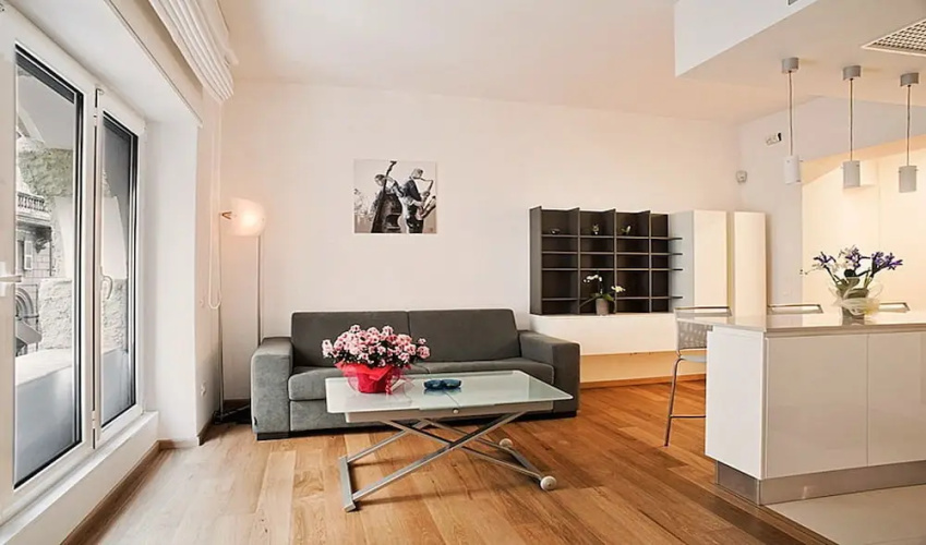 Rent In Rome - Ara Pacis Apartment