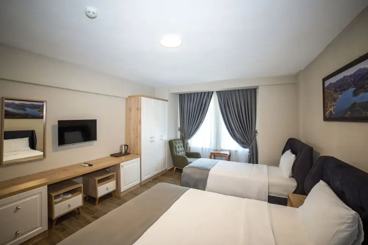 Elia İmroz Hotel