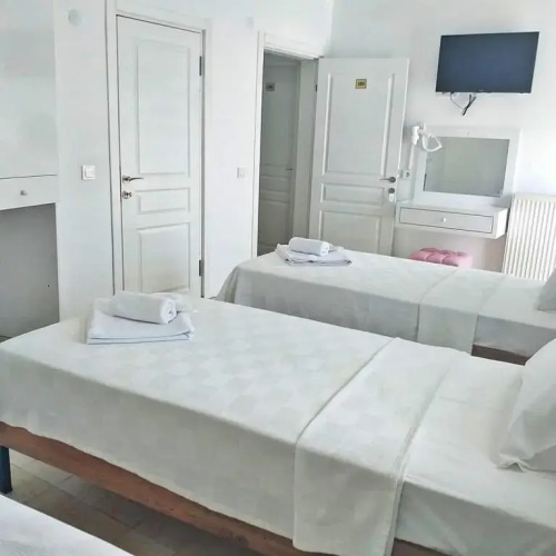 Otel  A