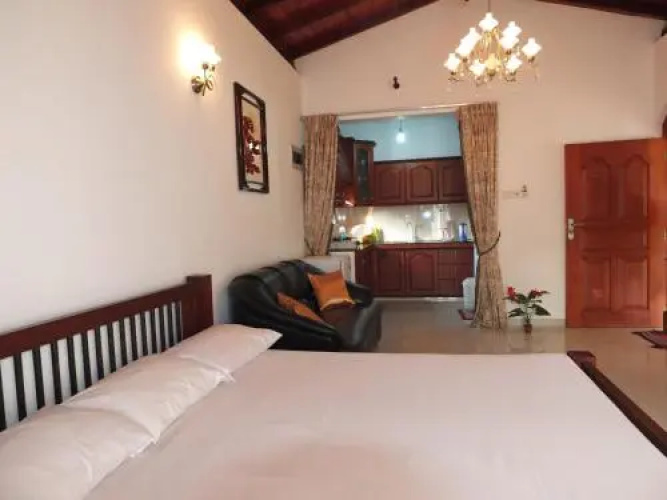 Hikka Studio Apartment