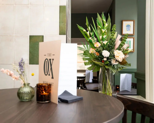 Ox Hotel Bar & Grill