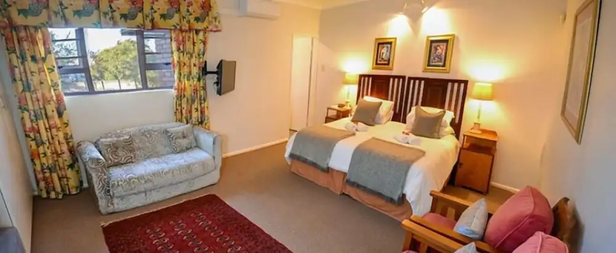 Standard room with balcony