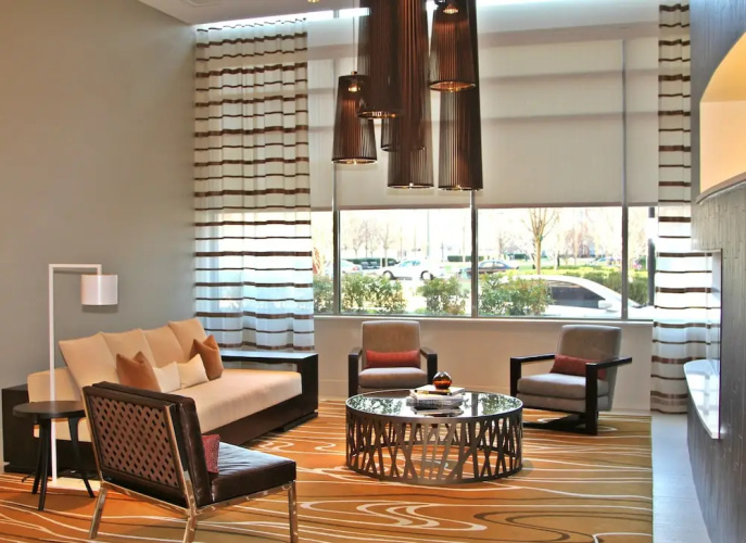 Weichert Suites at Arlington Courthouse