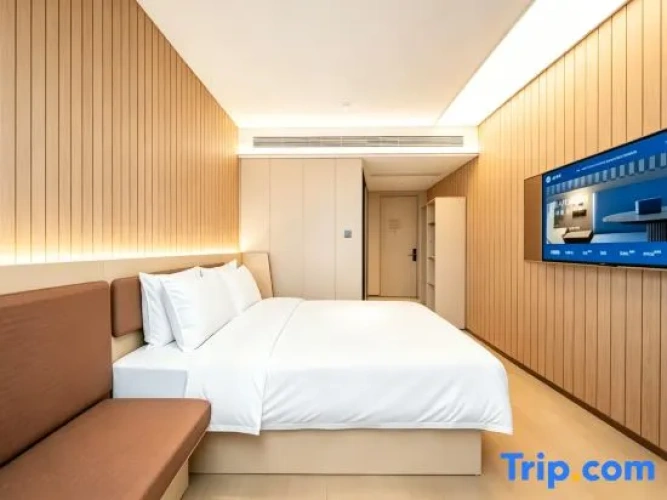 Standard Double room with view