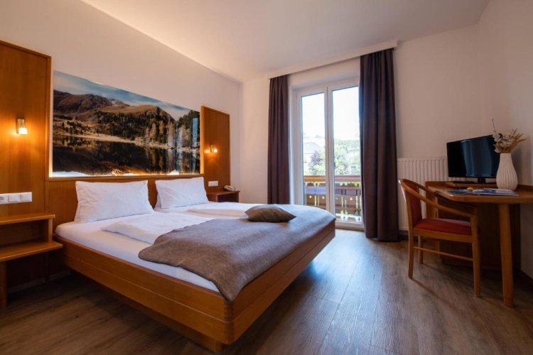 Standard Double room with balcony