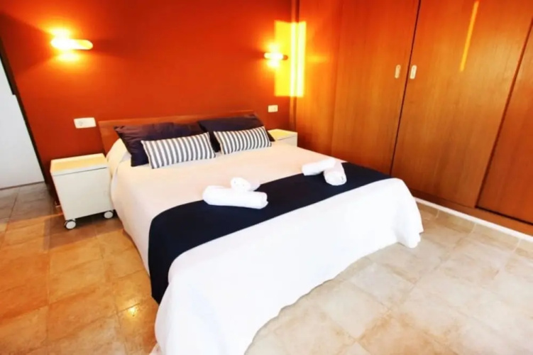 102947 - Villa in Llucmajor
