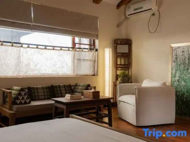 Standard Double room with courtyard view