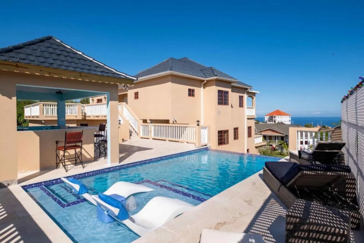 Villa De-Luxe Paradise