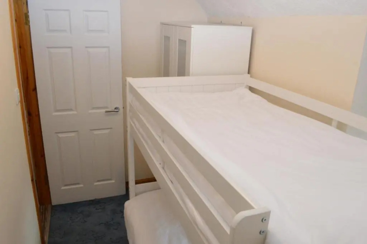 Flat 14c Bayhead