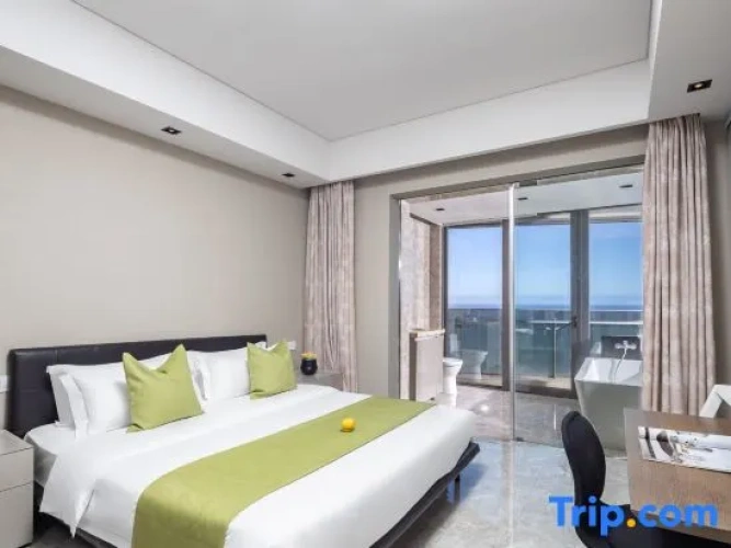 2 Bedrooms Standard Family room with sea view