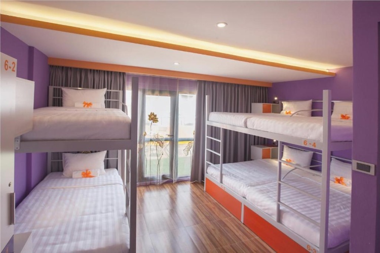 Bed in Dorm (female dorm) with balcony and with view