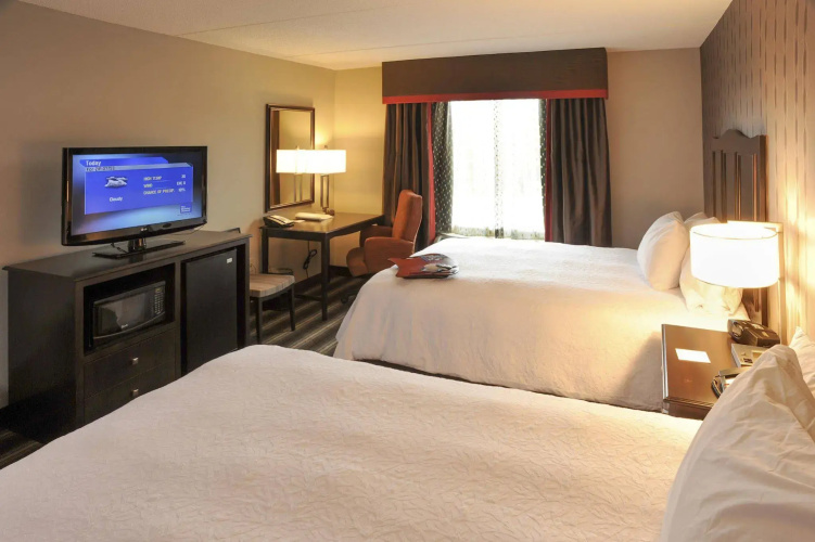 Hampton Inn Neptune/Wall