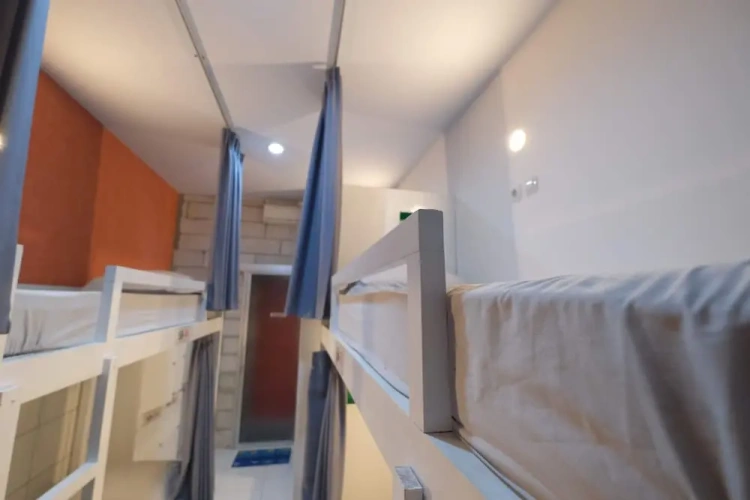 Bed in Dorm (male dorm)