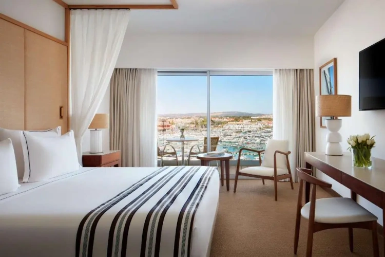 Deluxe Double room with marina view