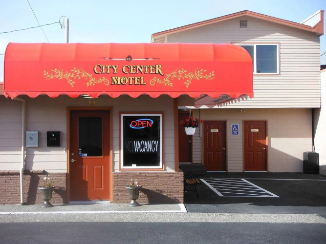 City Center Motel - Coos Bay, OR