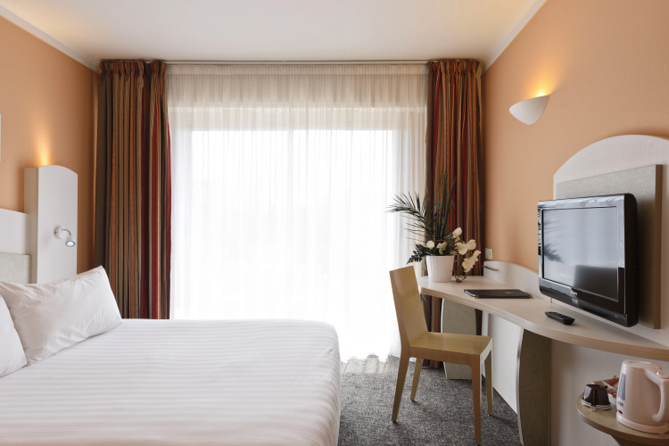 Best Western Astoria