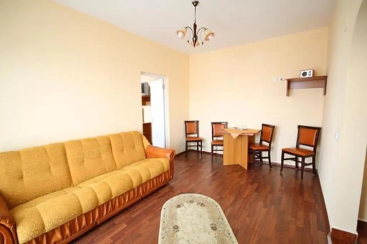 1 Bedroom Apartment with balcony