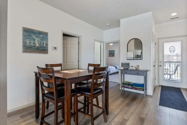 Stunning Main Channel Views, Screened Deck, & Pool