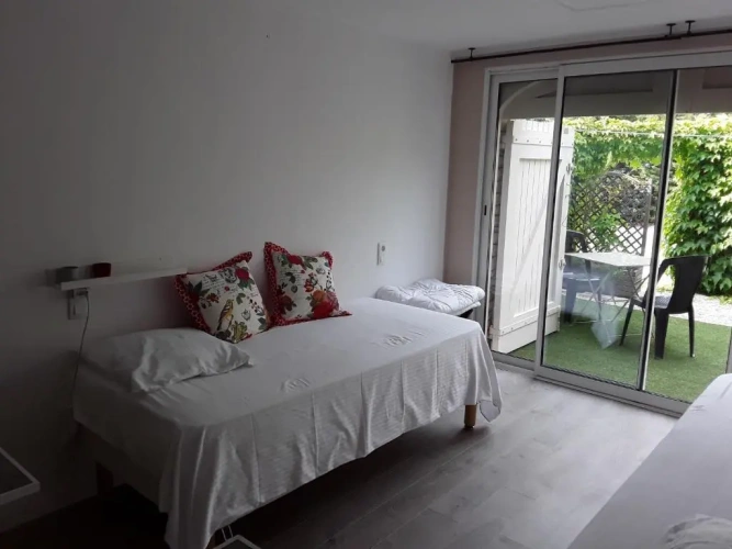Standard Double room with garden view