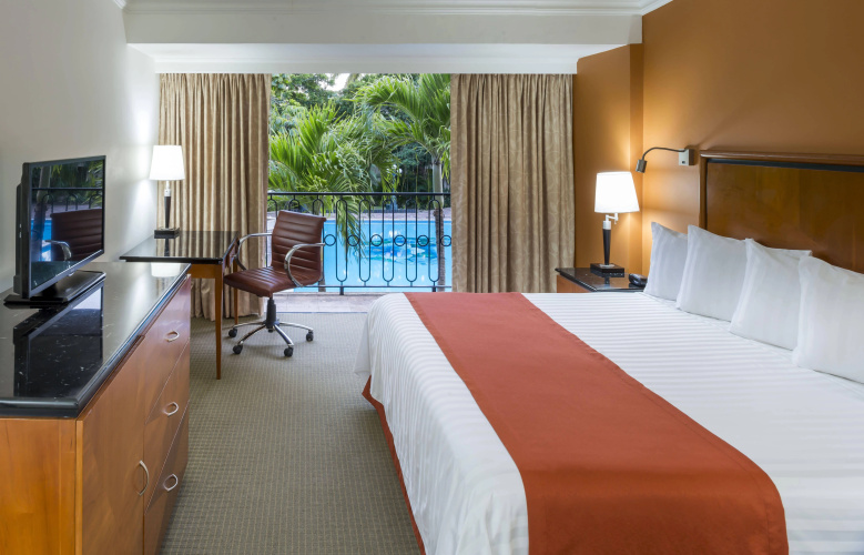 HS HOTSSON Hotel Tampico photo 6