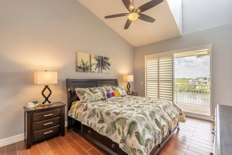 617 Little Harbor