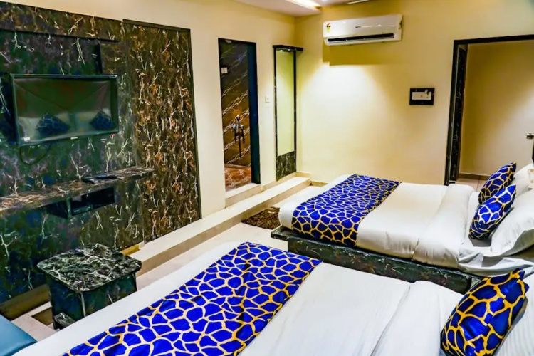 Hotel Privilege Villa