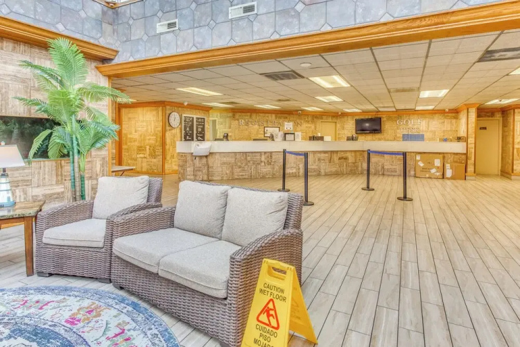 14th-floor Oceanfront Condo in Myrtle Beach!