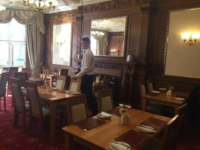 The Victoria Hotel