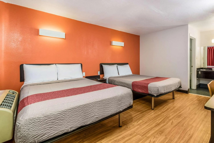 Motel 6 Westley, CA