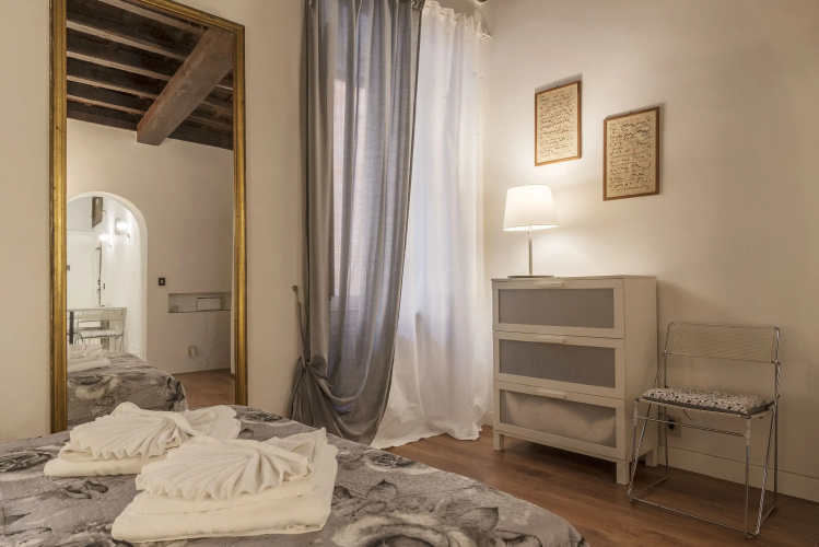 Fori Imperiali Elegant Apartment