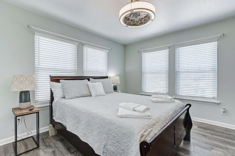 3 Bedrooms Cottage