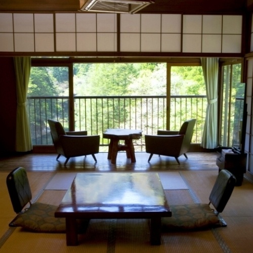 Standard room with river view