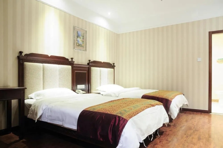 Beijing Jing A8 Business Hotel