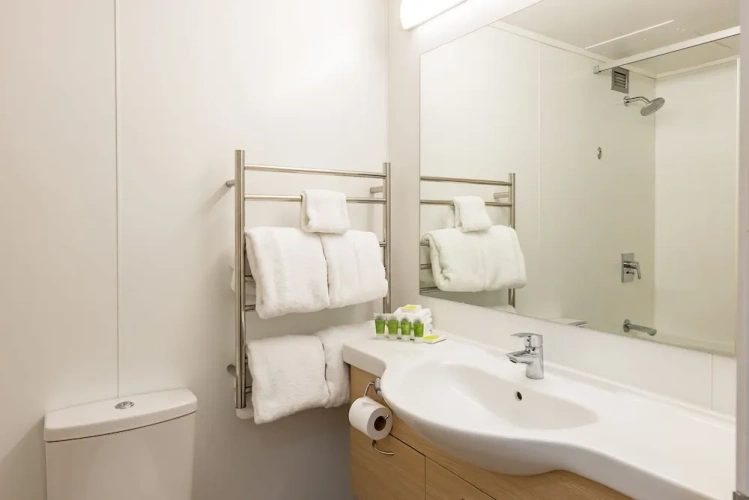 Superior Quadruple room