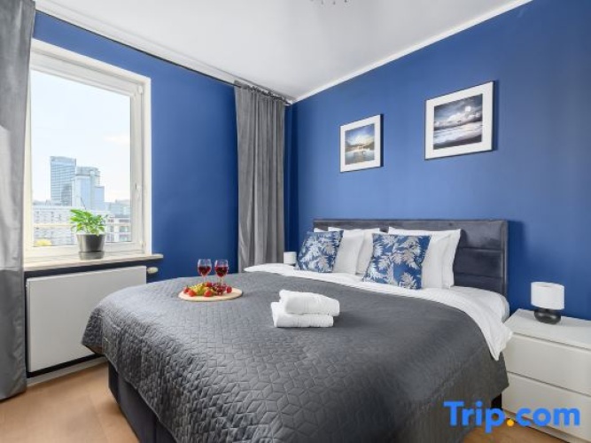 3 Bedrooms Apartment