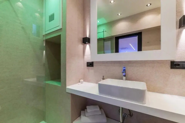JOIVY Elegant Suites Near Villa Borghese