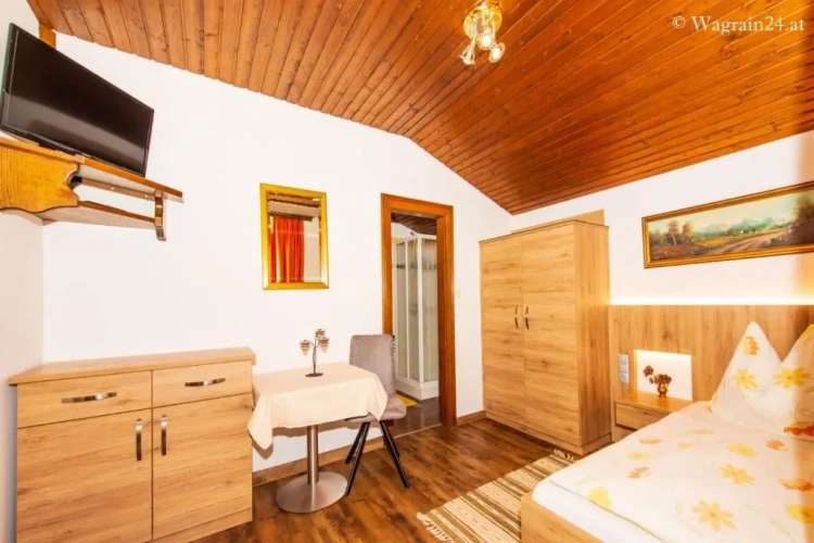 Standard Single room with balcony
