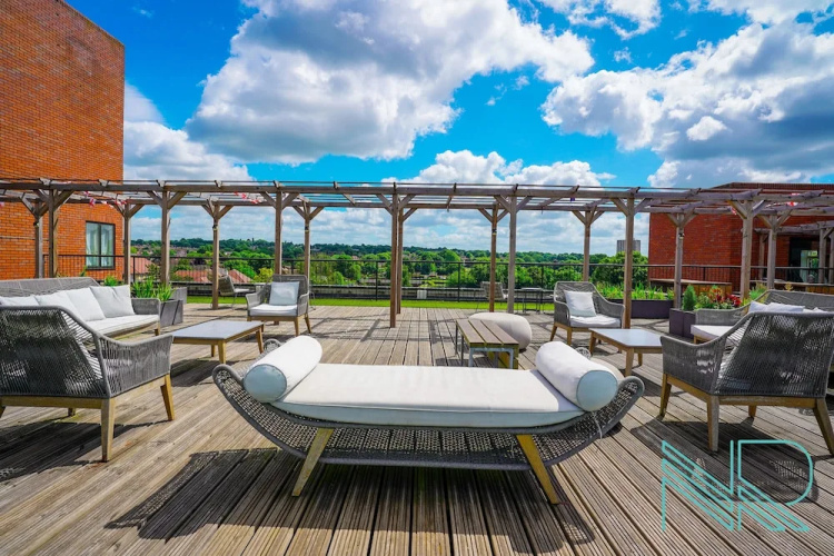 Luxury Stevenage Town Centre Apartment