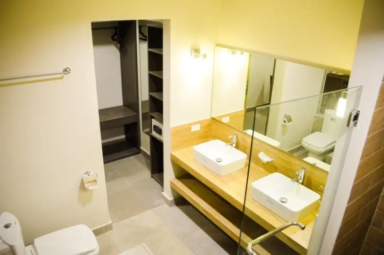Standard Suite