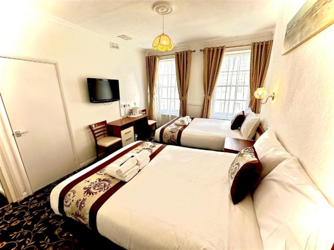 Standard Family room