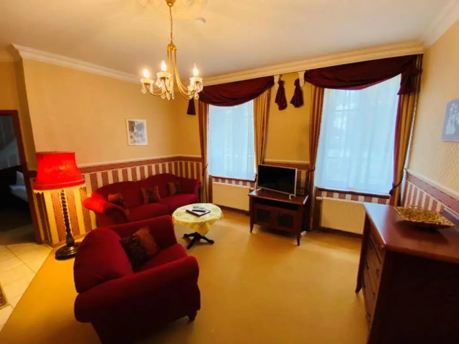 Double Suite